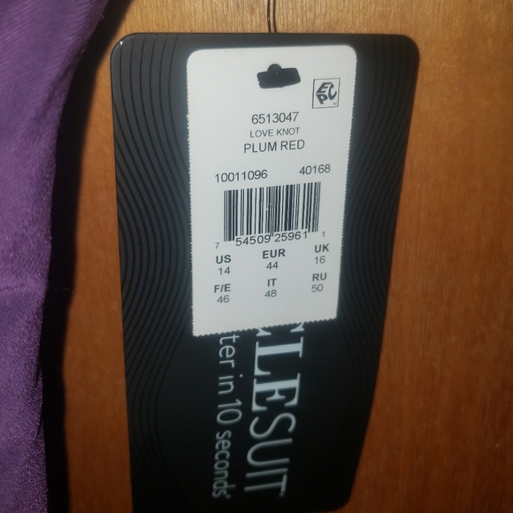 NWT MiracleSuit Love Knot Tankini in Plum Red - Picture 2 of 4